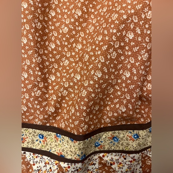 Handmade Patchwork Folk MIDI Wrap Skirt with Floral Pattern Small/Medium - Picture 5 of 6